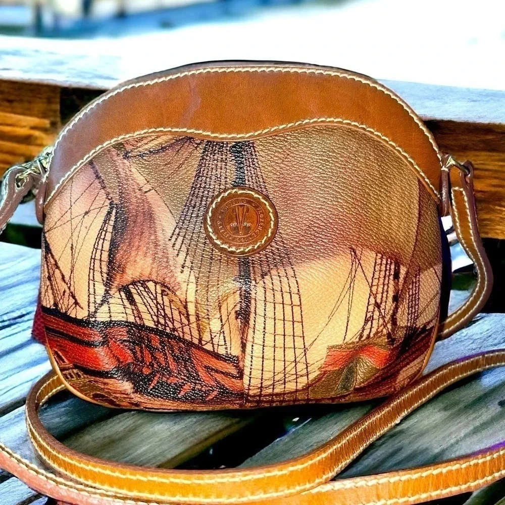 Italian Hand-Painted Vampiro Florence Hispania Italian Crossbody
